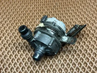 A0005002686 Насос антифриза дополнительный Mercedes E W213 Арт 100433, вид 2