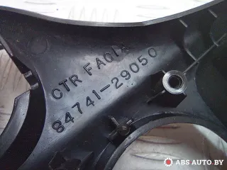8474129050,8474229050 Накладка декоративная центральной консоли Hyundai Lantra 2 Арт A30513, вид 8