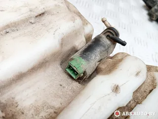 9616513880 Бачок омывателя Peugeot 306 Арт A30373, вид 2