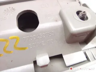 7700434582,7700835151,7700832029,7700430553,96176210,7700433411 Фонарь салона (плафон) Renault Scenic 1 Арт A30222, вид 7