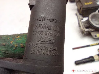 7700875000,7700107177,0297008291,7700113357,8200154186,8200208611,8200380267,224333529R,2303590382,0040100048,133800,2503800,2244800Q0A,224486N011,4408389,91159996,93161188,20244800QAA,2244800Q0B,2244800Q0C,2244800Q0G,2244800QAA,2244800QAB,2244800QAE,2244800QAH,224332597R,2526180A,7700113357A,8200035420,8200154186A,8200405098,8200568671,8200672564,8200765882,91159920,04408283,4408283,4413233,4432202,93161948,0040100052 Катушка зажигания Renault Megane 2 Арт A30182_13, вид 4
