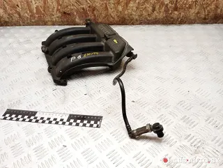 7700101762,7700105829,FE8452,101451,F02800,111793 коллектор впускной Renault Laguna 1 Арт A30177_5, вид 2