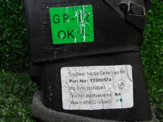 13300574 Дефлектор обдува салона Opel Astra J Арт 62462, вид 4