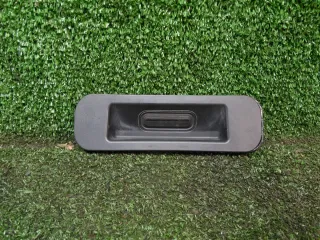 13271375 Кнопка открытия багажника Opel Astra J Арт 62640, вид 1
