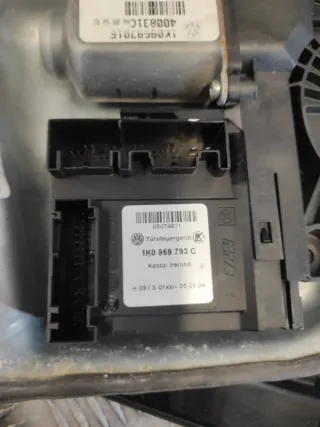 1K0959701E Стеклоподъемник левый передний Volkswagen Golf 5 Арт 78638, вид 2