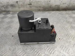 8l0862257k Компрессор центрального замка Audi A3 8L Арт 90482, вид 3