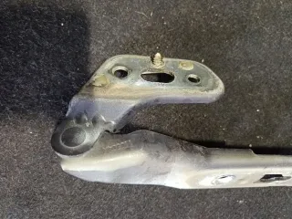 4F0823301 Петля капота левая Audi A6 C6 (S6,RS6) Арт 97217359, вид 5