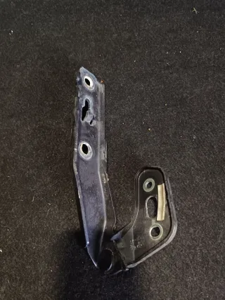 4F0823301 Петля капота левая Audi A6 C6 (S6,RS6) Арт 97217359, вид 1