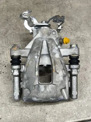 1064001723,0204Y06007 Суппорт задний правый Geely Emgrand EC 7 Арт 29130, вид 4