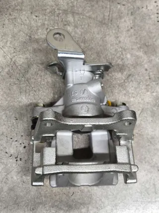 0204Y06006,1064001722 Суппорт задний левый Geely Emgrand EC 7 Арт 29129, вид 1