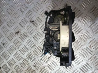 357819045 Блок управления печки / климат-контроля Volkswagen Passat B4 Арт 97221580, вид 2