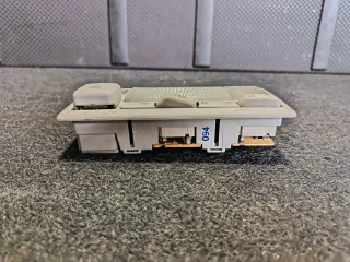 1H0947111 Фонарь салона (плафон) Volkswagen Passat B4 Арт 97227684, вид 4