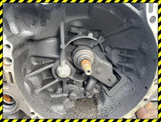 F5D21 КПП (Коробка передач механическая) Mazda MX-3 Арт 97227733, вид 2