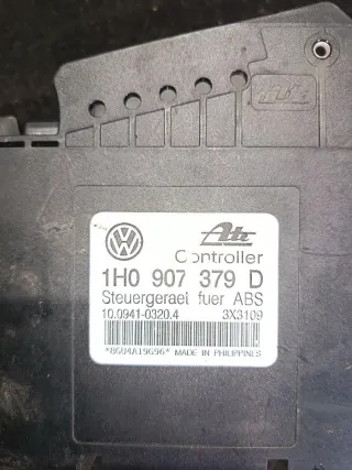 1H0907379D Блок управления ABS Volkswagen Passat B4 Арт 97228201, вид 2