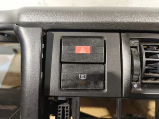 Кнопка подогрева заднего стекла Volkswagen Multivan T4 1995г.  - Фото 2