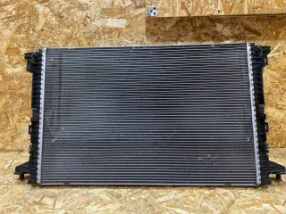 80A121251D Радиатор (основной) Audi Q5 2 Арт 39370960, вид 6