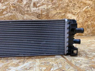 80A145804D Радиатор (дополнительный) Audi Q5 2 Арт 39370943, вид 6