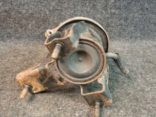 123110P070 Подушка крепления двигателя Toyota Sienna 3 Арт 321213, вид 3