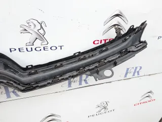 Заглушка (решетка) в бампер передний Citroen C4 Picasso 2 2017г. AA37702887 - Фото 8