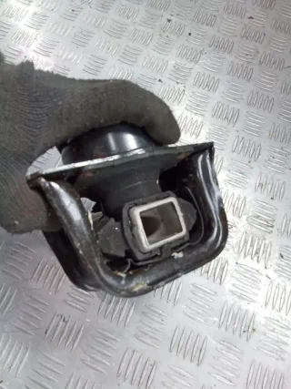 9636583980,9636545880,996820267805 Подушка двигателя Peugeot 3008 1 Арт 97940779, вид 7
