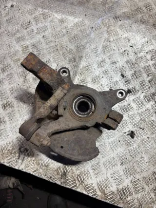  Ступица передняя левая Kia Clarus Арт 97941184, вид 2