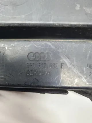 8P0807682F Заглушка (решетка) в бампер передний Audi A3 8P Арт 2379, вид 4