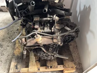 PF6010 КПП механическая (МКПП) 6-ступенчатая Nissan Primastar Арт 97943235