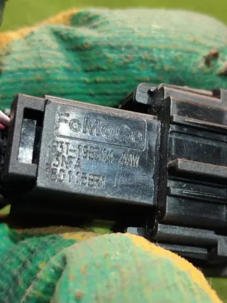 FR3T18B514 Кнопка открытия багажника Ford Mustang 6 Арт 97943612, вид 2