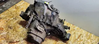  КПП (Коробка передач механическая) Mazda 626 GC Арт 014873, вид 3