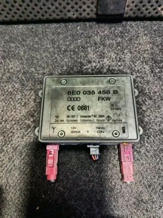 8E0035456B Усилитель антенны Audi A6 C6 (S6,RS6) Арт 97944872, вид 2