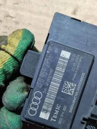 Блок комфорта Audi A6 C6 (S6,RS6) 2007г. 4F0959795F - Фото 4