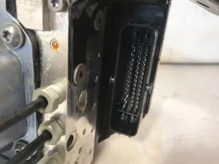 32333637,32281728 Блок ABS Volvo XC60 2 Арт 100689, вид 4