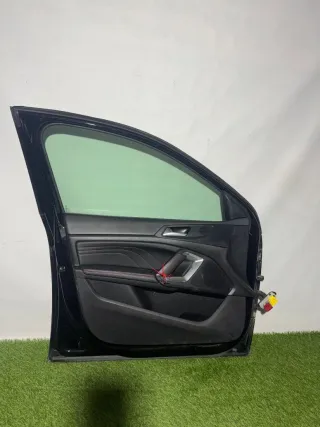  Обшивка двери передней левой (дверная карта) Peugeot 308 2 Арт 5507191, вид 1