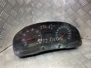  Щиток приборов (приборная панель) Volkswagen Passat B5 Арт 15232F161114
