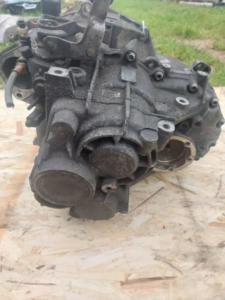 JLU КПП механическая (МКПП) 5-ступенчатая Volkswagen Passat B6 Арт 1052, вид 5
