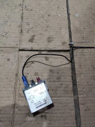 A1638203089 Усилитель антенны Mercedes ML W163 Арт 97949055, вид 2