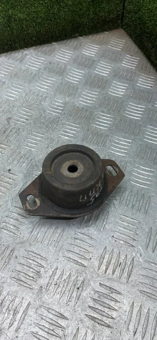  Подушка крепления КПП левая Citroen Xantia  Арт 99081, вид 3