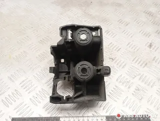 9681048380 кронштейн крепления бампера заднего Citroen C5 2 Арт A30644, вид 3