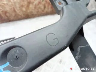 9681048680 кронштейн крепления бампера заднего Citroen C5 2 Арт A30567, вид 2