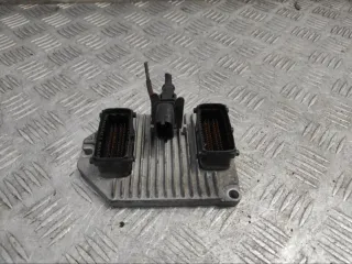 5WK9157 Блок управления двигателем Opel Zafira A Арт 90621, вид 1