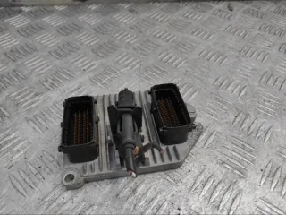 5WK9157 Блок управления двигателем Opel Zafira A Арт 90621, вид 3