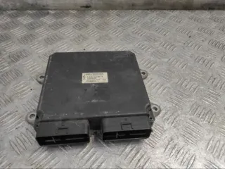 A1351505979 Блок управления двигателем Mitsubishi Colt 6 Арт 90775, вид 1