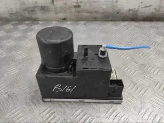 8d0862257b Компрессор центрального замка Audi A3 8L Арт 90977, вид 1