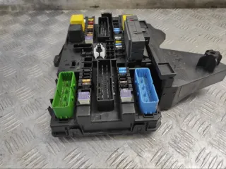  Блок предохранителей Opel Astra H Арт 91131, вид 4