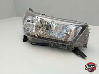 811100KK60,81110-0KK60,81110-0KK6,811100KK6 Фара правая Toyota Hilux 8 Арт 33407136ar, вид 2