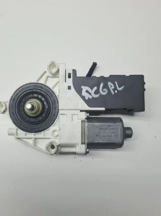 1137328408, 0130822258 Моторчик стеклоподъемника передний левый Citroen C6 Арт 10938, вид 2