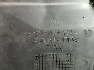 A2038841122 Защита арок передняя левая (подкрылок) Mercedes C W203 Арт 97956452, вид 4
