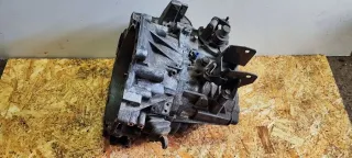 GD2,3A1 КПП (Коробка передач механическая) Mazda 6 1 Арт 033125