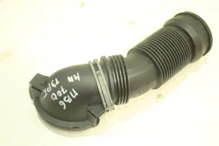 06F129627G Патрубок воздушного фильтра Volkswagen Passat B6 Арт 97959989