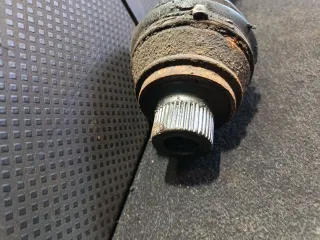 8K0407271Q Полуось передняя левая (приводной вал, шрус) Audi A4 B8 Арт 97960494, вид 5